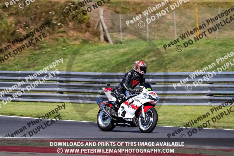 enduro digital images;event digital images;eventdigitalimages;no limits trackdays;peter wileman photography;racing digital images;snetterton;snetterton no limits trackday;snetterton photographs;snetterton trackday photographs;trackday digital images;trackday photos